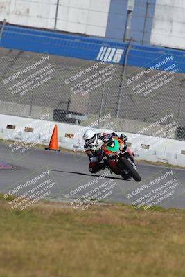 media/Nov-26-2022-Fastrack Riders (Sat) [[b001e85eef]]/Level 2/Session 3 Outside Turn 9/